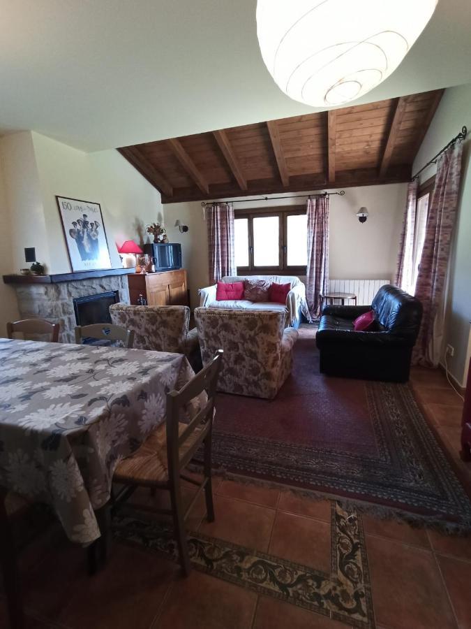 Chalet En El Pirineo De Aragon Neril 外观 照片